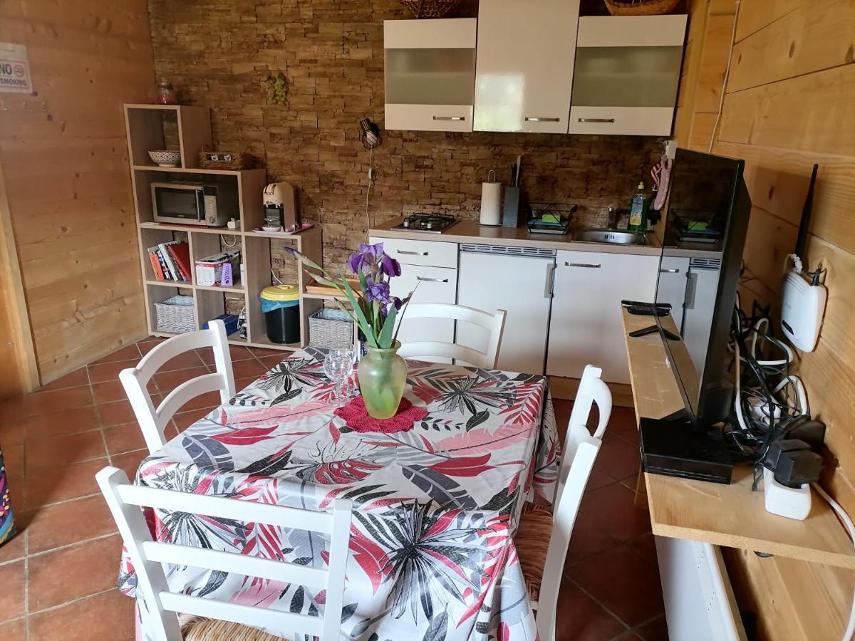Apartma Suzy Pobegi Exteriér fotografie